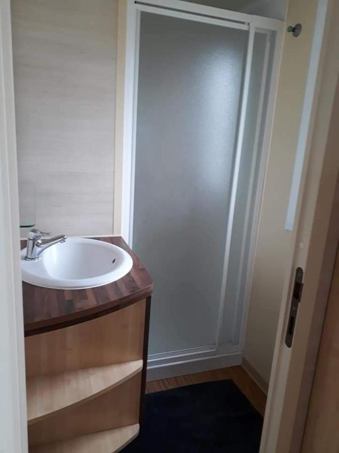 Stacaravan 4Pers In Bredene Met Eigen Tuintje 2449 Exterior photo