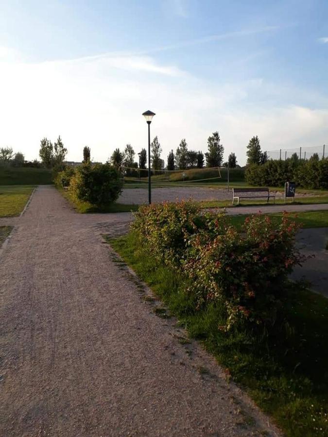 Stacaravan 4Pers In Bredene Met Eigen Tuintje 2449 Exterior photo