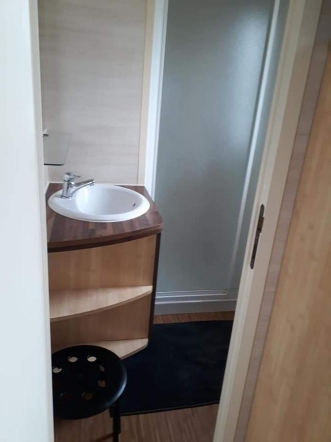 Stacaravan 4Pers In Bredene Met Eigen Tuintje 2449 Exterior photo